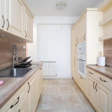 Stylish 2 Bdrm, 5 Guests, Serdika Mall, Oborishte شقة